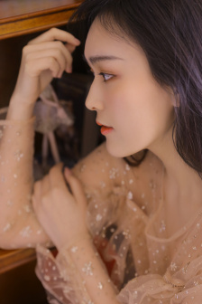 超薄白色打底女裤做瑜伽