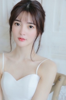 亚洲 欧美 自拍 制服 另类图片